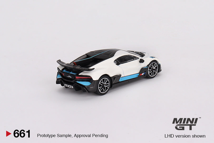 Mini GT No.661 Bugatti Divo White