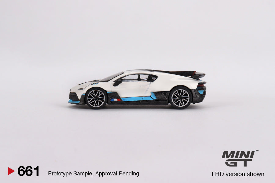 Mini GT No.661 Bugatti Divo White