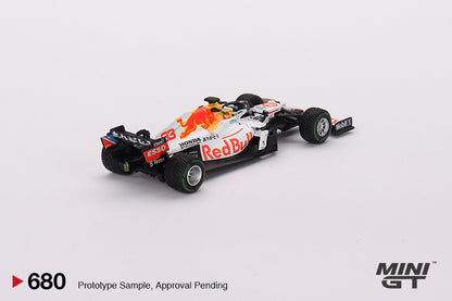 Mini GT No.680 Red Bull Racing RB16B #33 Max Verstappen 2021 Turkish Grand Prix 2nd Place