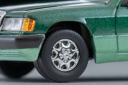 *Pre-Order* Tomytec Tomica Limited Vintage Neo LV-N77d Mercedes-Benz 190 E (Green) 1992 Model