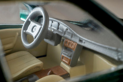 *Pre-Order* Tomytec Tomica Limited Vintage Neo LV-N77d Mercedes-Benz 190 E (Green) 1992 Model