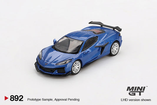 *Pre-Order* Mini GT No.892 Chevrolet Corvette Z06 2023 Elkhart Lake Blue Metallic