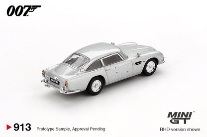 Mini GT No.913 Aston Martin DB5 "Skyfall" - Japanese Blister Packaging
