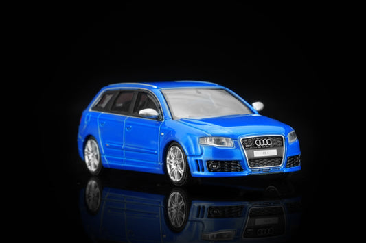 *Pre-Order* MotorHelix - M68303 Audi RS4 (B7) 2005 Sprint Blue Pearl