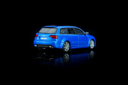 *Pre-Order* MotorHelix - M68303 Audi RS4 (B7) 2005 Sprint Blue Pearl