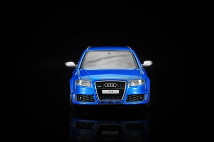 *Pre-Order* MotorHelix - M68303 Audi RS4 (B7) 2005 Sprint Blue Pearl
