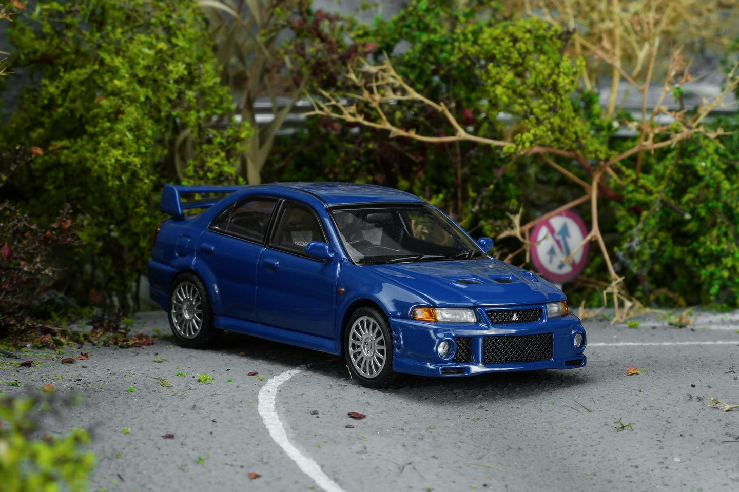 *Pre-Order* MotorHelix M64205 Mitsubishi Lancer Evolution VI GSR - Issel Blue Pearl