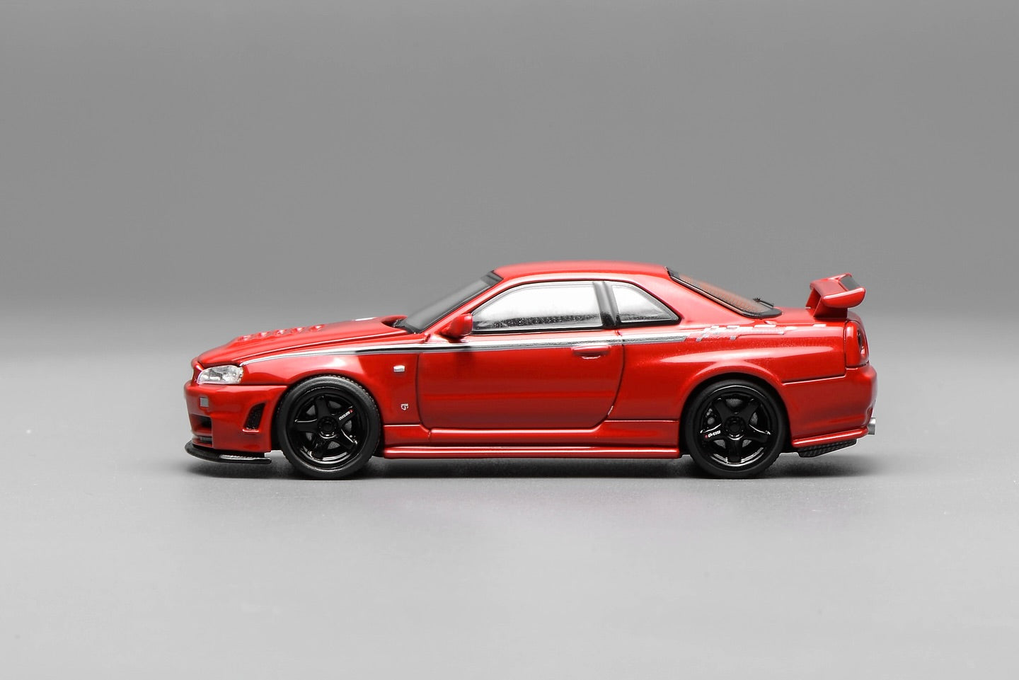 *Pre-Order* MotorHelix Nissan Skyline GT-R (R34) NISMO Customized - Red