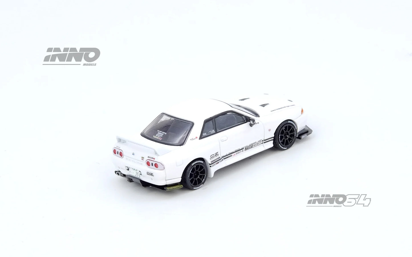 *Pre-Order* INNO Models INNO64 TOP SECRET VR32 GT-R White